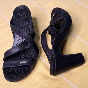 CROCS Cyprus IV black platform heel mule sandal shoe size 7